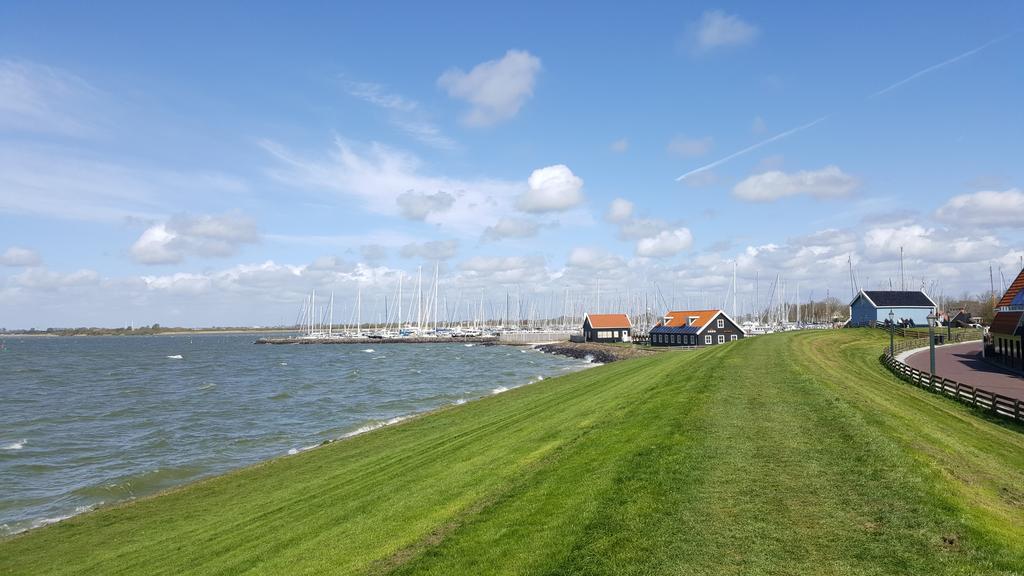 Vakantiehuis Uus Klinte Hindeloopen Exterior foto